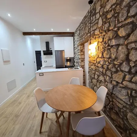 R2R - Apartamentos En El Centro De Gijon - 119E1 * Gijon